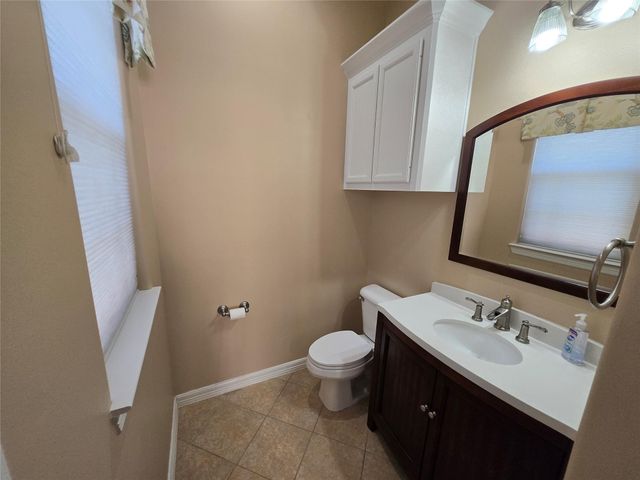 8020 Pagosa Springs Drive, Houston, TX 77040