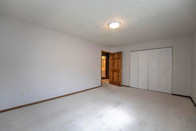 1413 Golden Valley Lane, Minot, ND 58703