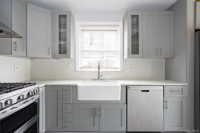67 S Grand Avenue, Poughkeepsie, NY 12603