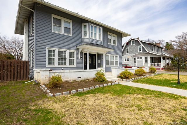 67 S Grand Avenue, Poughkeepsie, NY 12603
