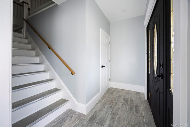67 S Grand Avenue, Poughkeepsie, NY 12603