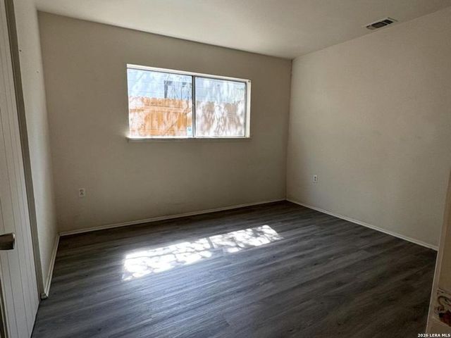 4319 LAS CRUCES ST, San Antonio, TX 78233