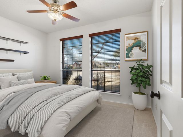 2600 Bowie Drive, Mesquite, TX 75181