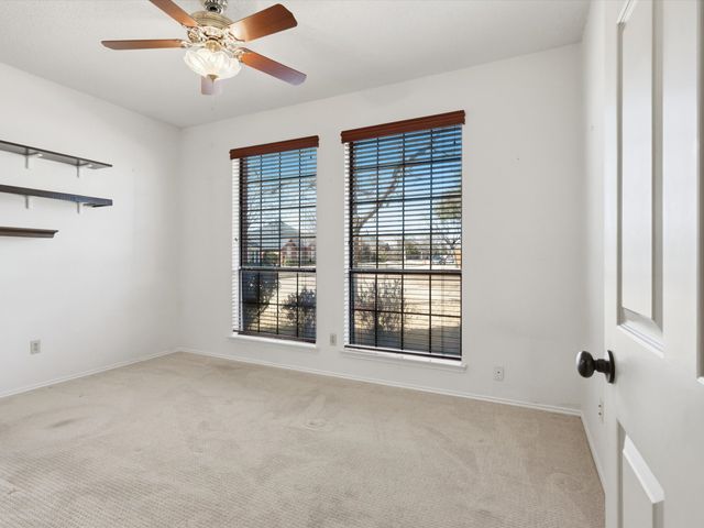 2600 Bowie Drive, Mesquite, TX 75181