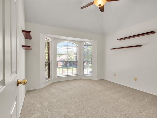 2600 Bowie Drive, Mesquite, TX 75181