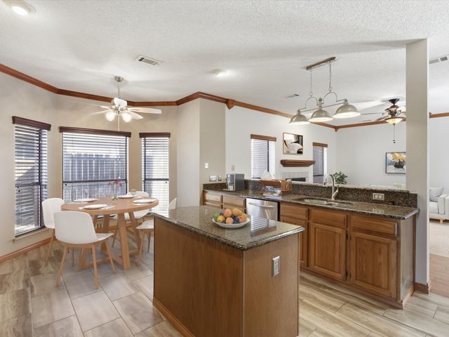 2600 Bowie Drive, Mesquite, TX 75181