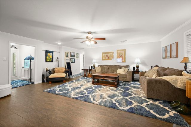 7566 Kingsley Dr, Denham Springs, LA 70706