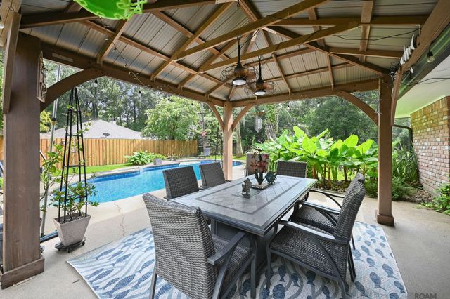 7566 Kingsley Dr, Denham Springs, LA 70706