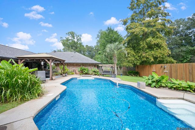 7566 Kingsley Dr, Denham Springs, LA 70706