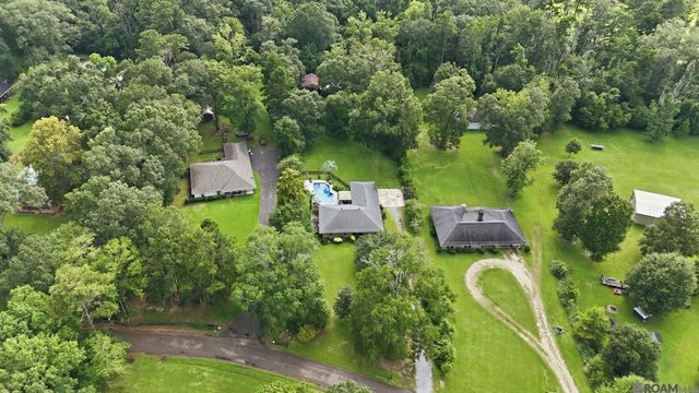 7566 Kingsley Dr, Denham Springs, LA 70706