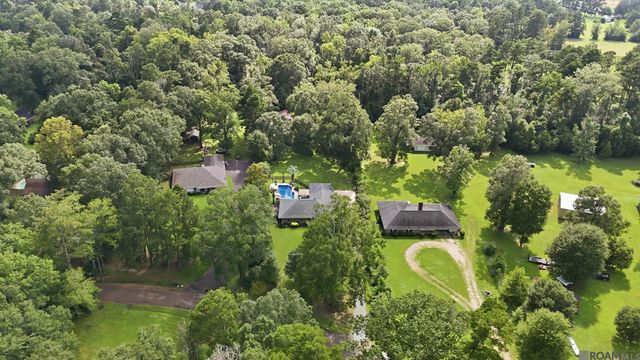 7566 Kingsley Dr, Denham Springs, LA 70706