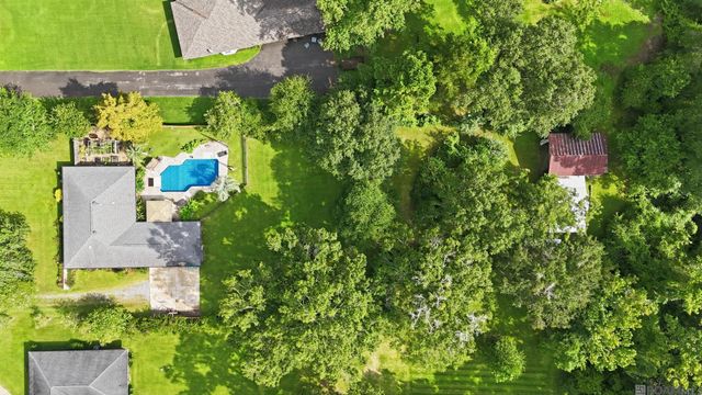 7566 Kingsley Dr, Denham Springs, LA 70706