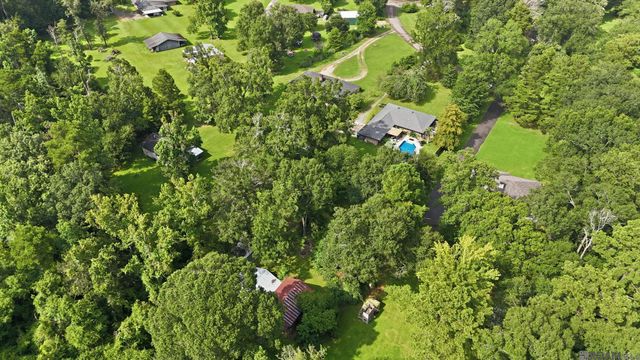 7566 Kingsley Dr, Denham Springs, LA 70706