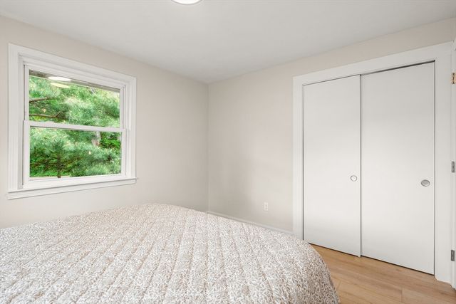 67 Roslyn Rd, Brockton, MA 02302