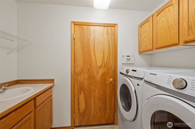 1618 E Highland Avenue, Mount Vernon, WA 98273