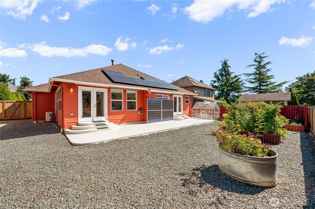 1618 E Highland Avenue, Mount Vernon, WA 98273