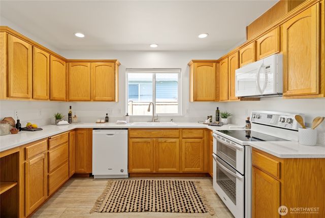 1618 E Highland Avenue, Mount Vernon, WA 98273