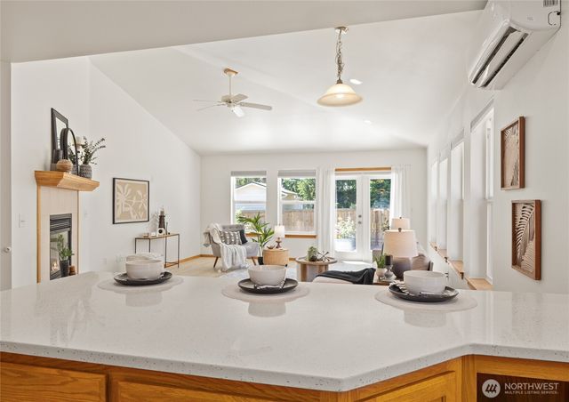 1618 E Highland Avenue, Mount Vernon, WA 98273