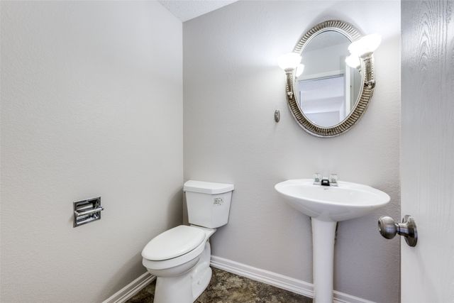 8901 Harvest Moon Trail, Denton, TX 76210