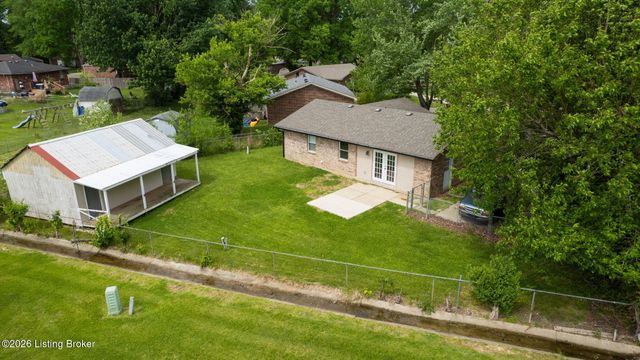 10803 Corbin Ct, Louisville, KY 40229