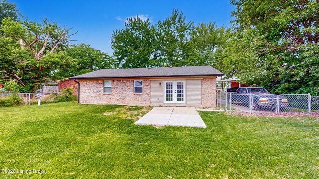 10803 Corbin Ct, Louisville, KY 40229