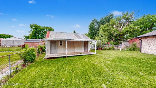 10803 Corbin Ct, Louisville, KY 40229