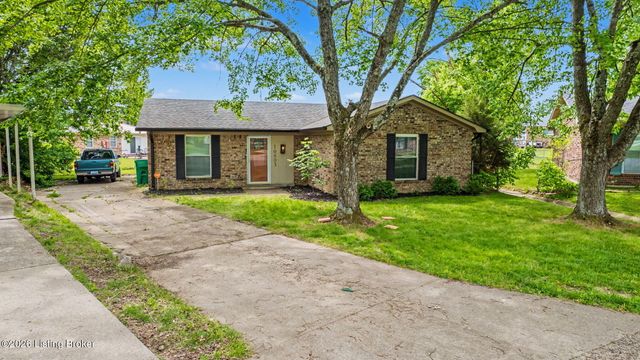 10803 Corbin Ct, Louisville, KY 40229