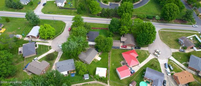 10803 Corbin Ct, Louisville, KY 40229