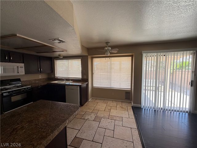 852 Celebration Drive, Las Vegas, NV 89123