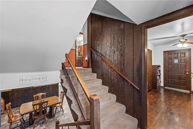 29870 Lookout Road, Paola, KS 66071