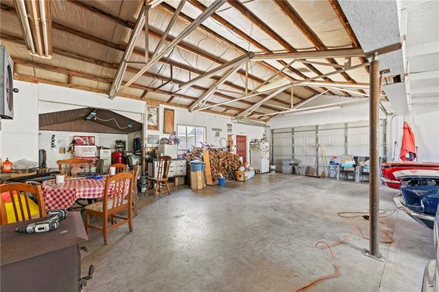 29870 Lookout Road, Paola, KS 66071