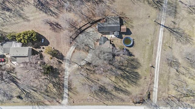 29870 Lookout Road, Paola, KS 66071