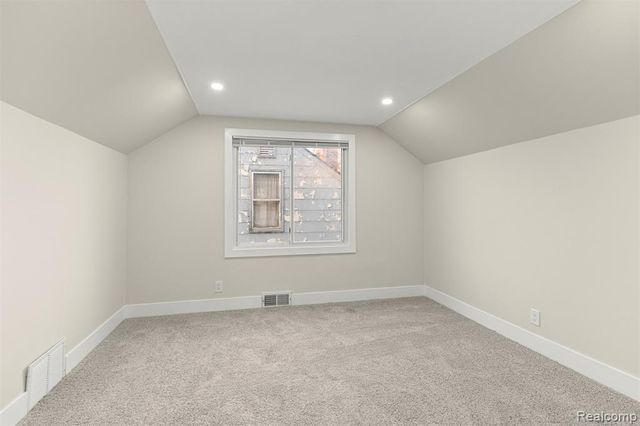 8900 Asbury Park, Detroit, MI 48228