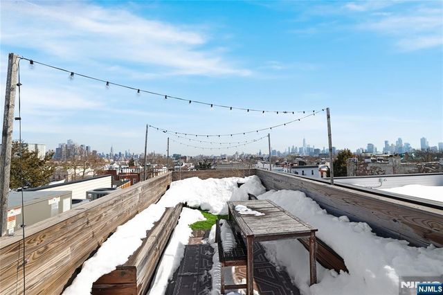 194 Cambridge 2, Jersey City, NJ 07307