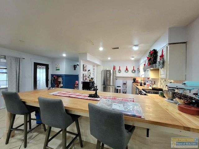 206 S Arroyo Blvd., Rio Hondo, TX 78583