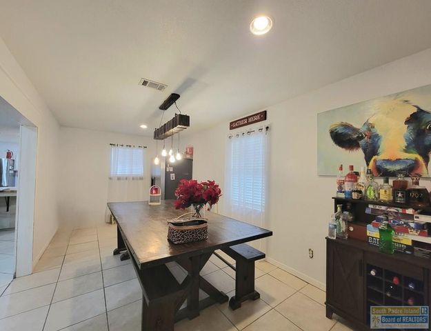 206 S Arroyo Blvd., Rio Hondo, TX 78583