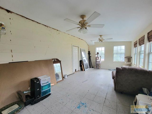 206 S Arroyo Blvd., Rio Hondo, TX 78583