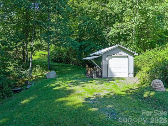 503 White Pine Lane, Bakersville, NC 28705
