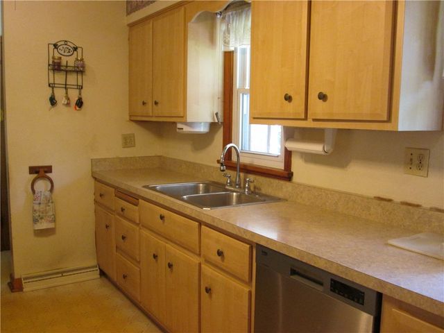 111 Linden St, Chippewa Twp, PA 15010