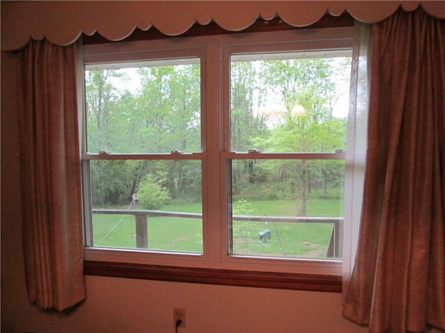 111 Linden St, Chippewa Twp, PA 15010