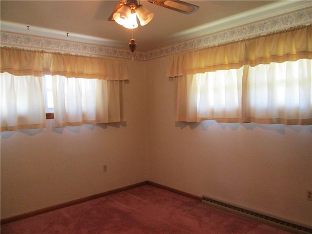 111 Linden St, Chippewa Twp, PA 15010