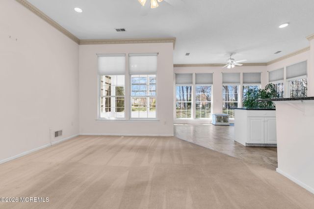 27 Greenfields Drive, Lakewood, NJ 08701