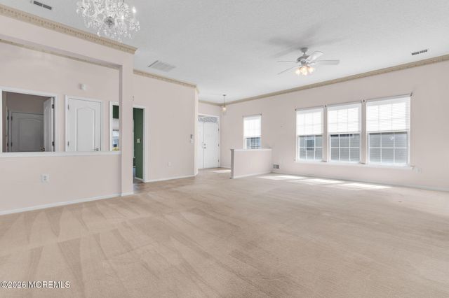 27 Greenfields Drive, Lakewood, NJ 08701