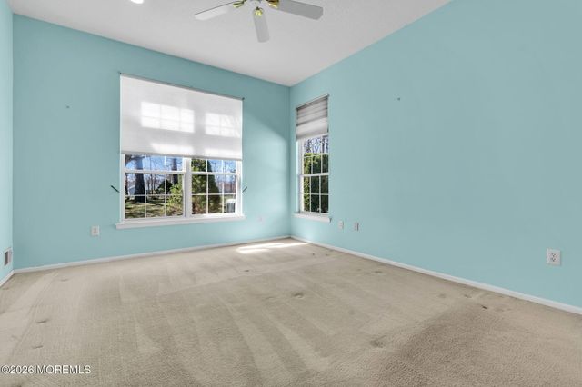 27 Greenfields Drive, Lakewood, NJ 08701