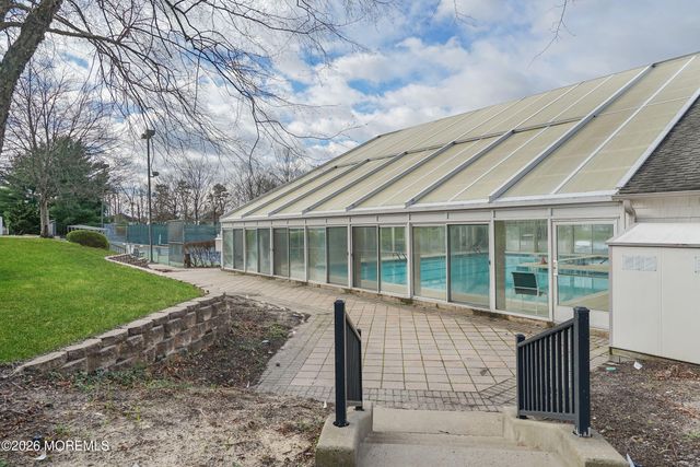 27 Greenfields Drive, Lakewood, NJ 08701