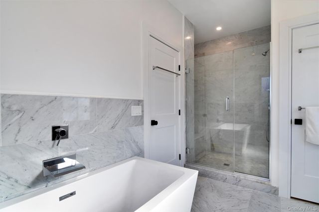 1606 Ellis Place, Mamaroneck, NY 10543