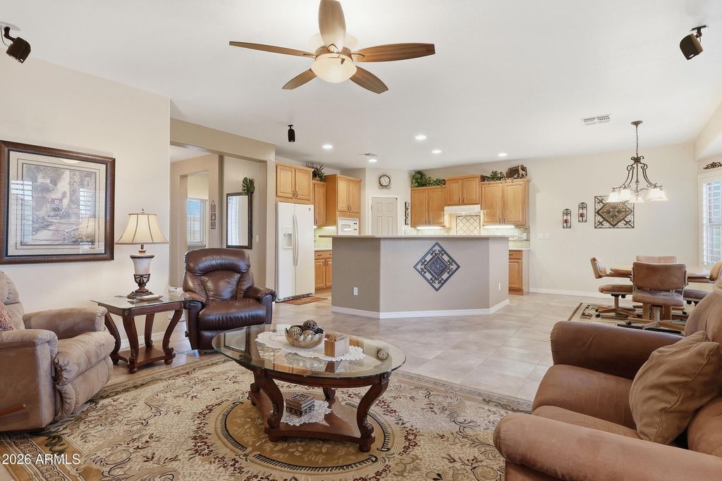 1177 W ROLLS Road, San Tan Valley, AZ 85143 — photo 3