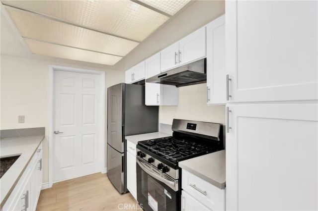 1704 Bridgeport, West Covina, CA 91791