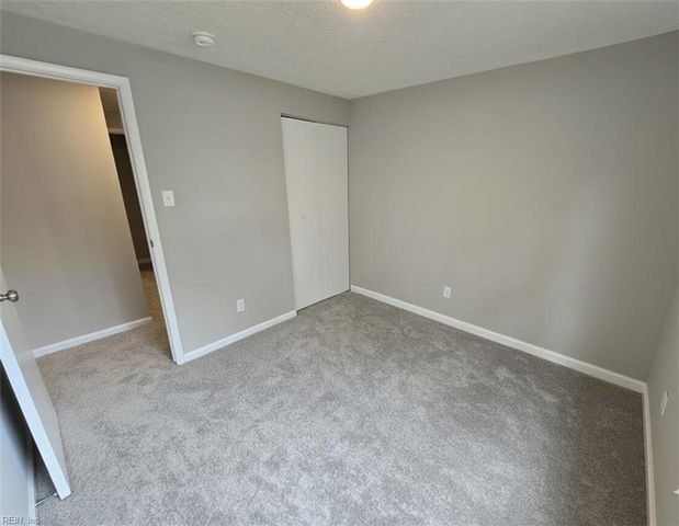 390 Jury Ln Unit A, Newport News, VA 23608