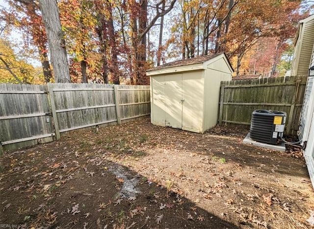 390 Jury Ln Unit A, Newport News, VA 23608